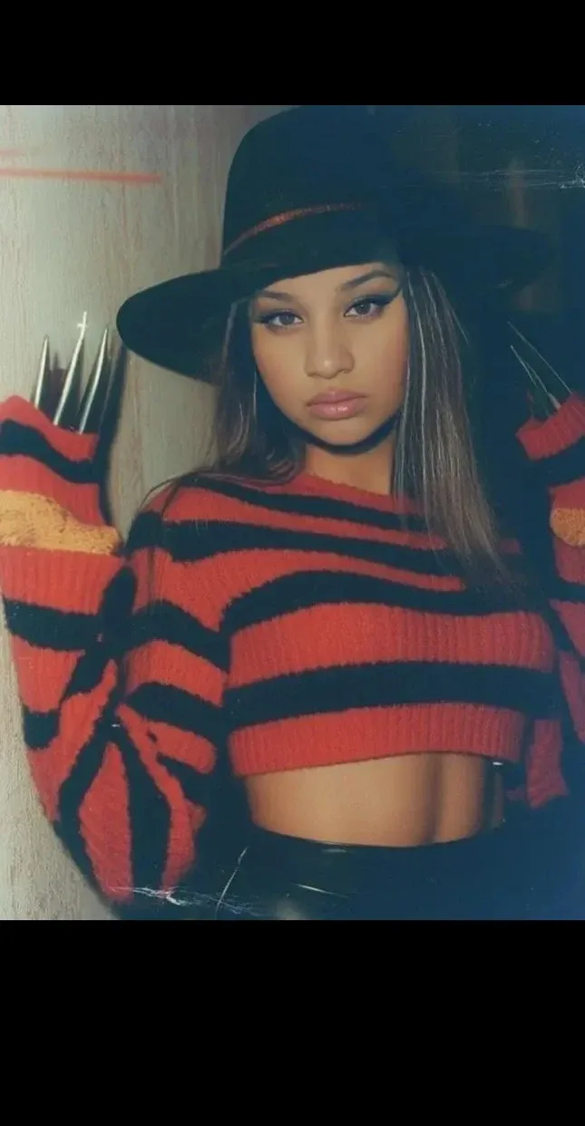 DSR N Carmen profile