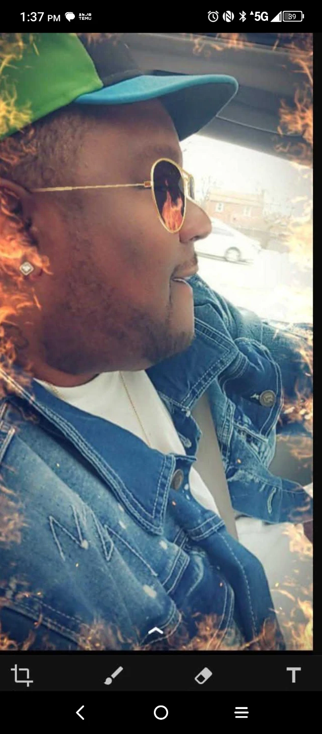 TJ profile