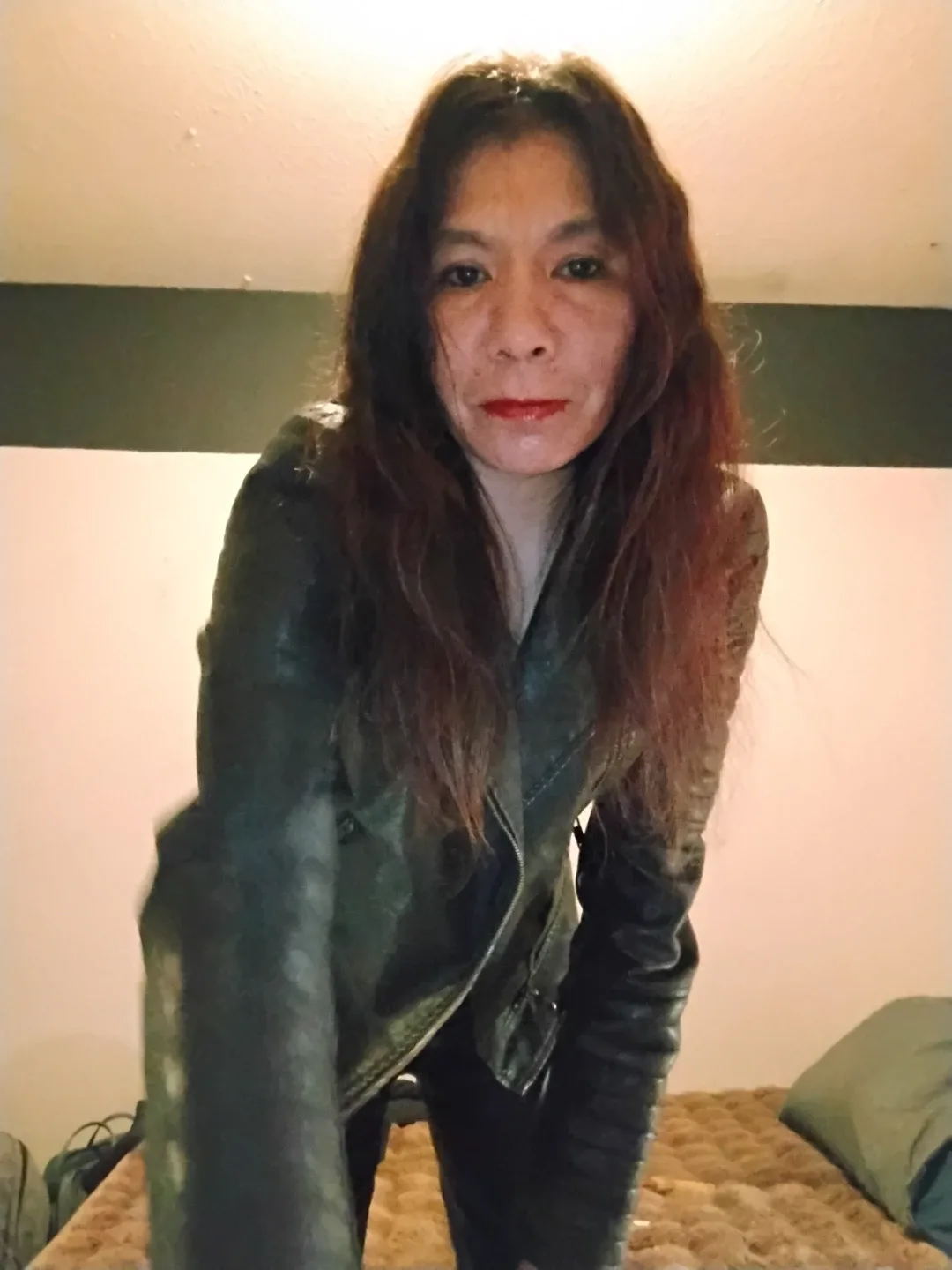 Verna Dorian profile