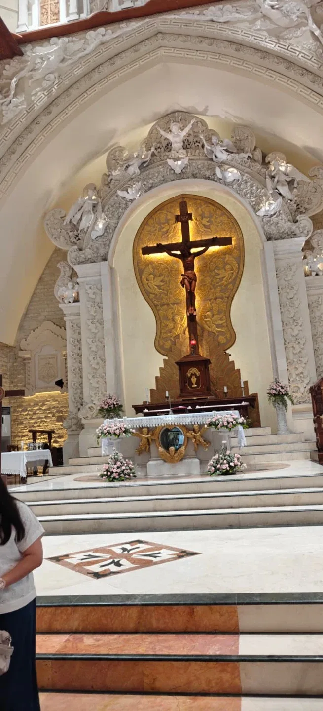 Robert Garcia profile