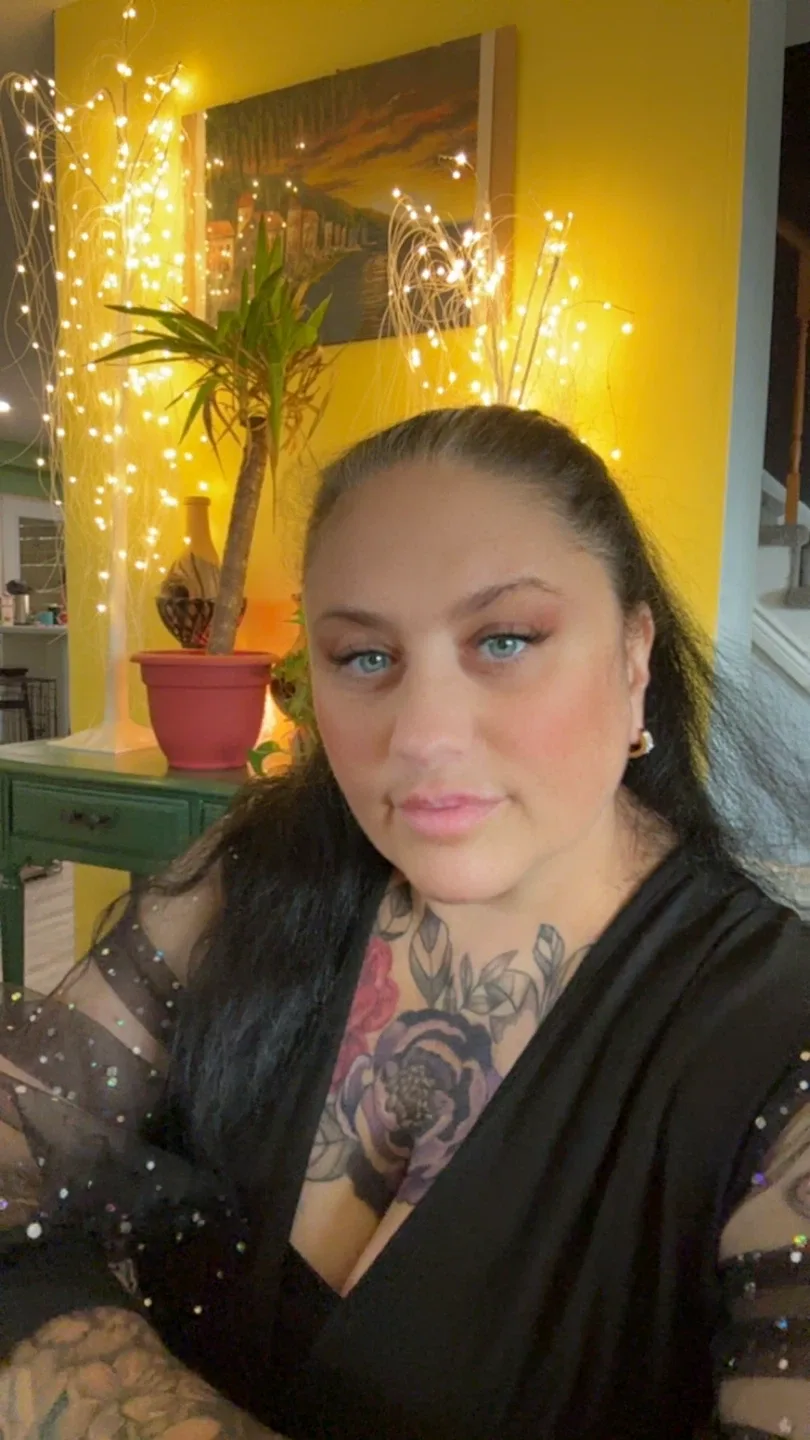 Miss Jennifer profile