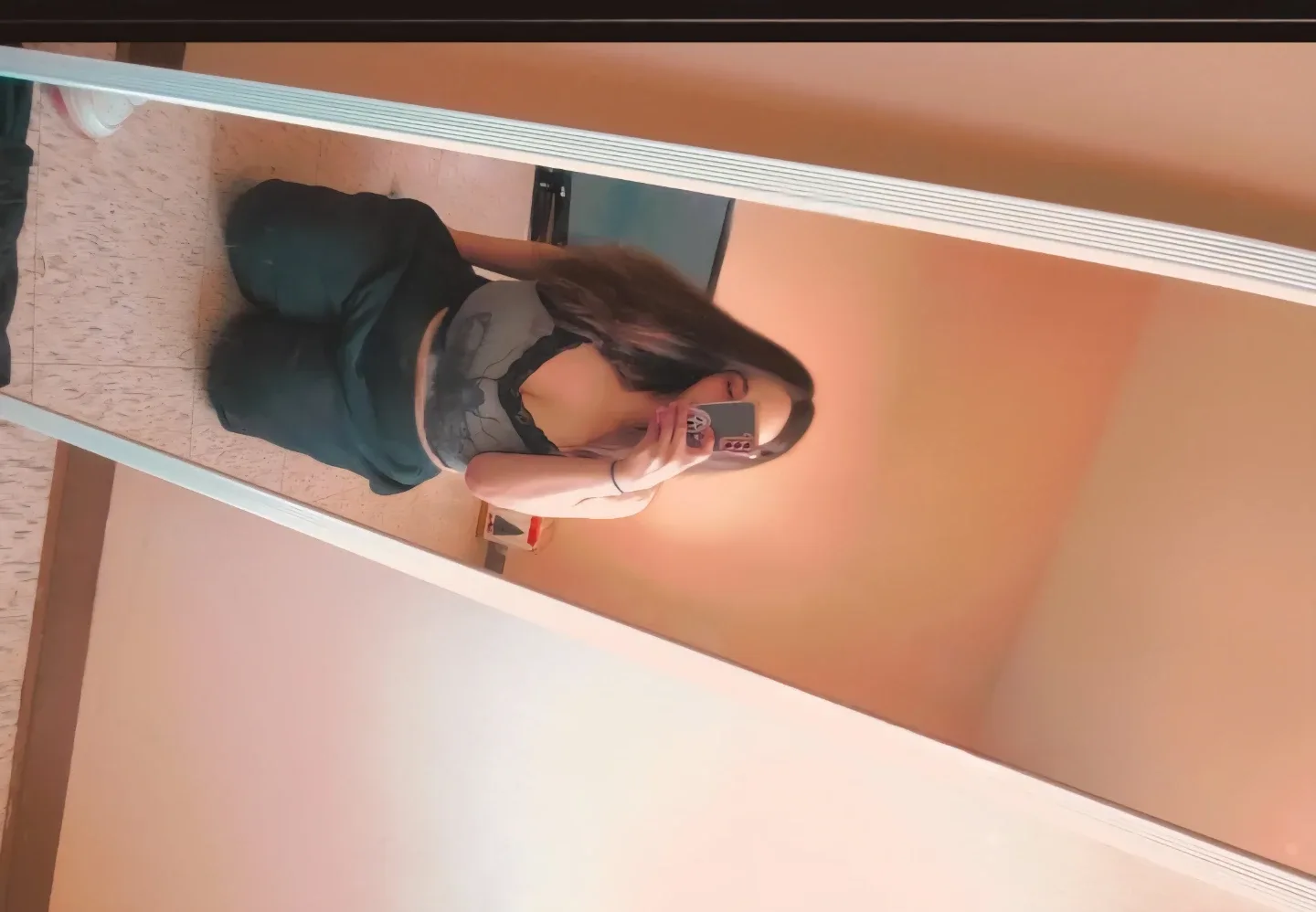 Chantal Oliveira profile