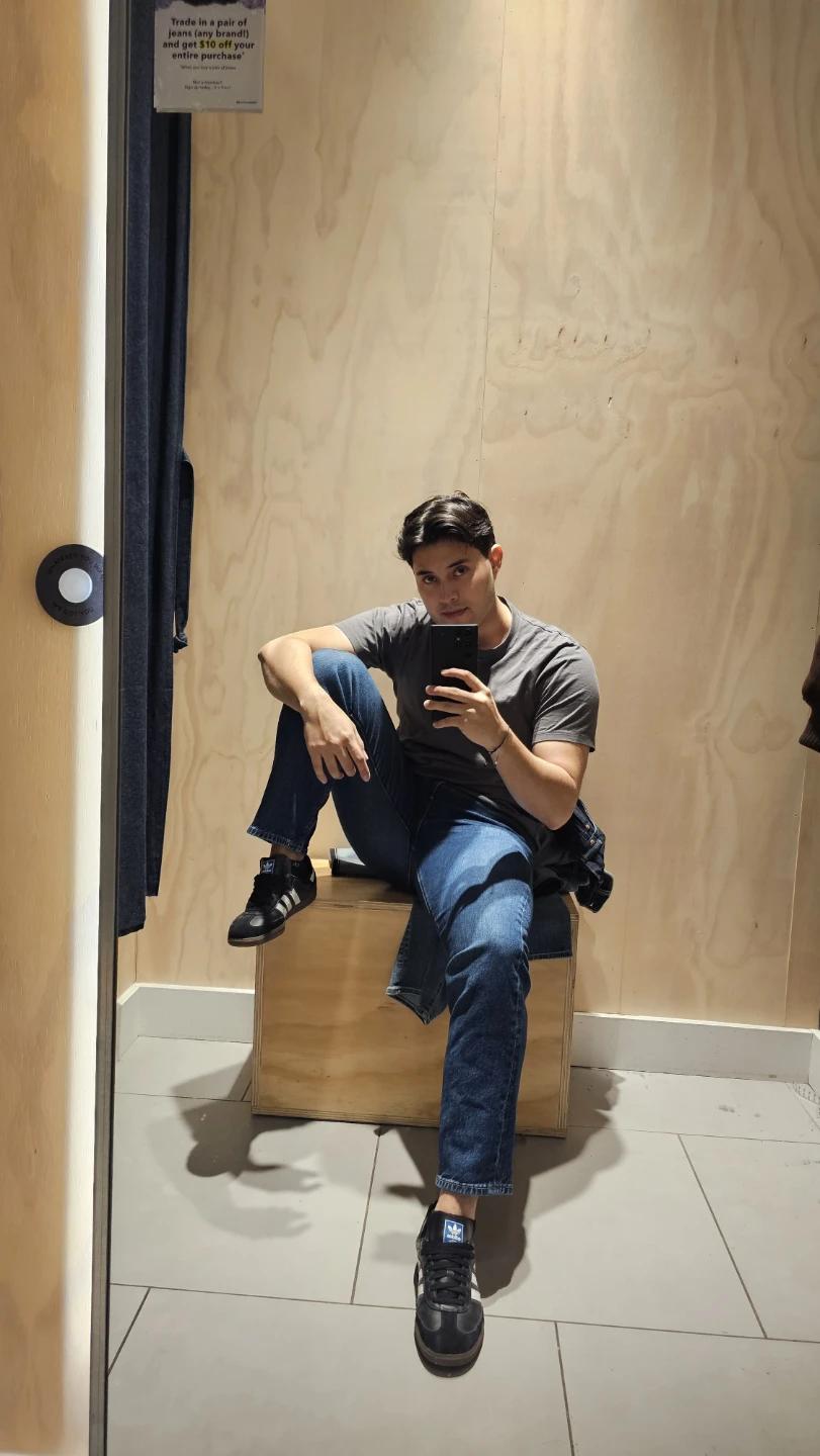 Andres profile