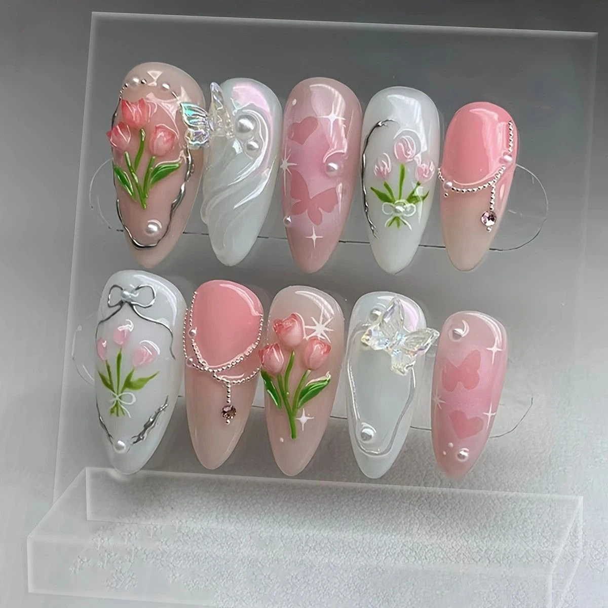 Lucky Cat Nail profile