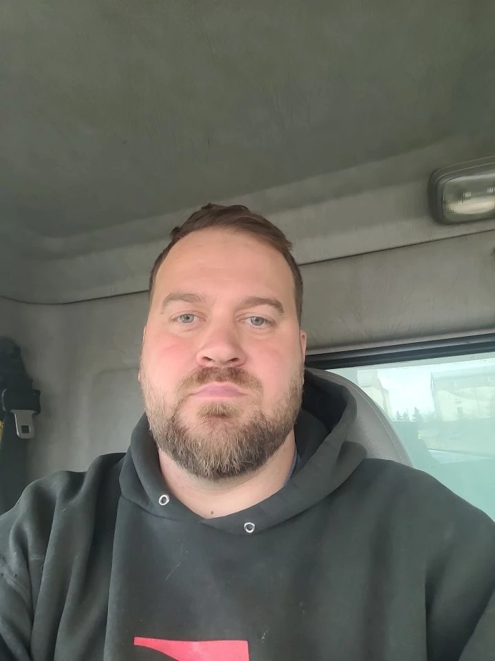 Chris profile