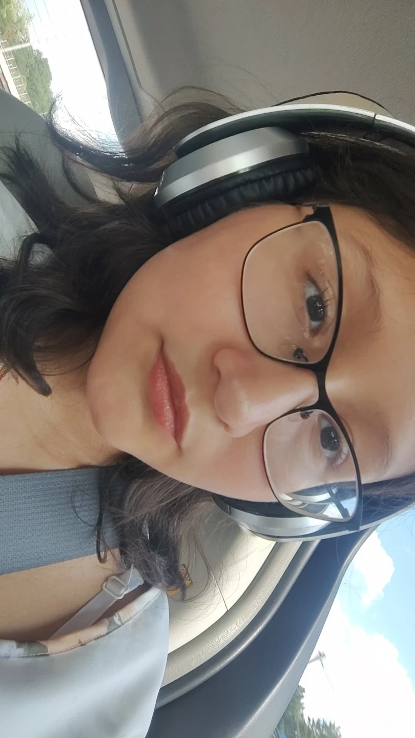 Izel Dominguez profile