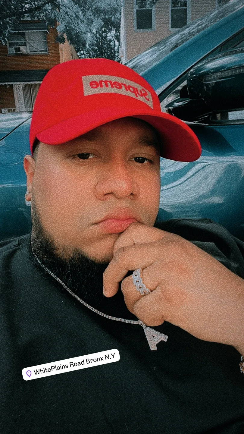 Angelo Santana profile