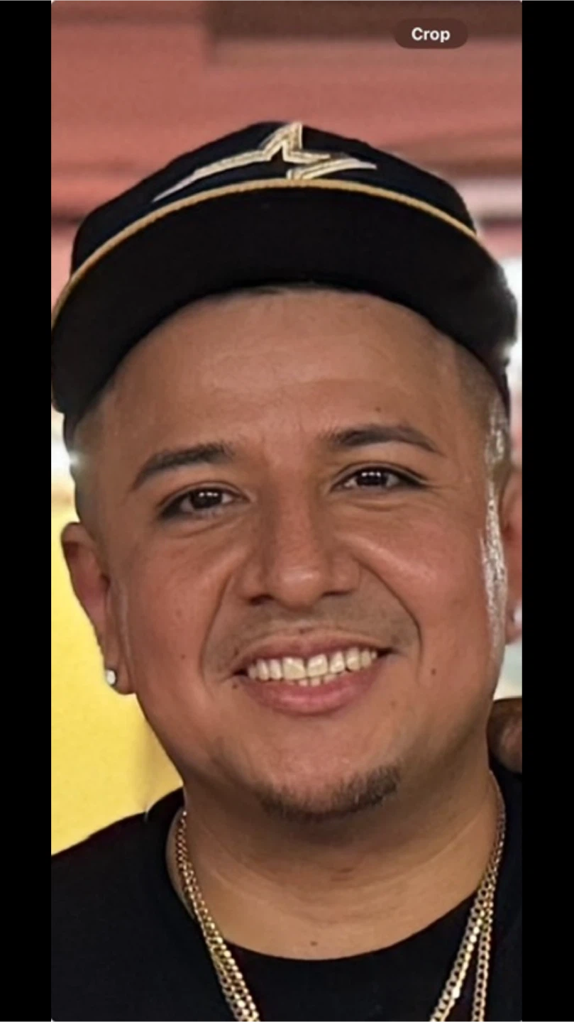 Carlos profile
