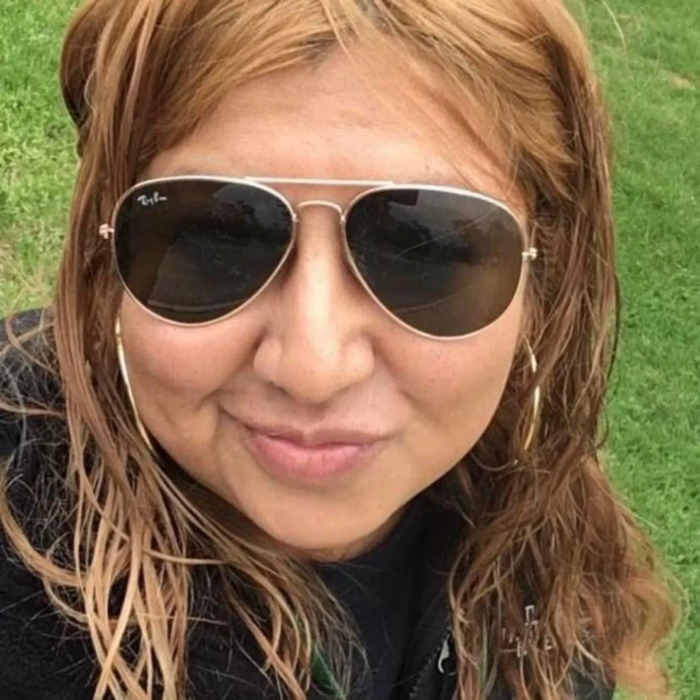 Claudia Alvarenga profile