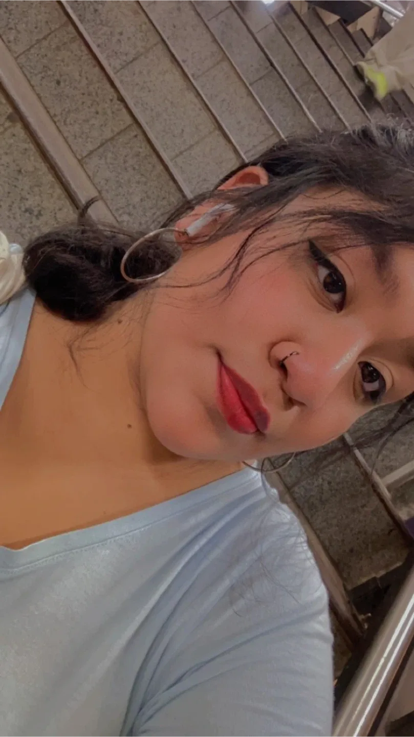 Gloria Lopez profile