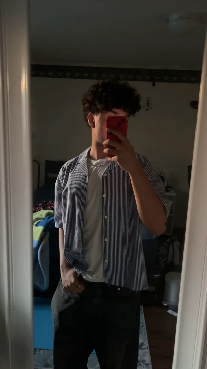 Daniel Solanky profile