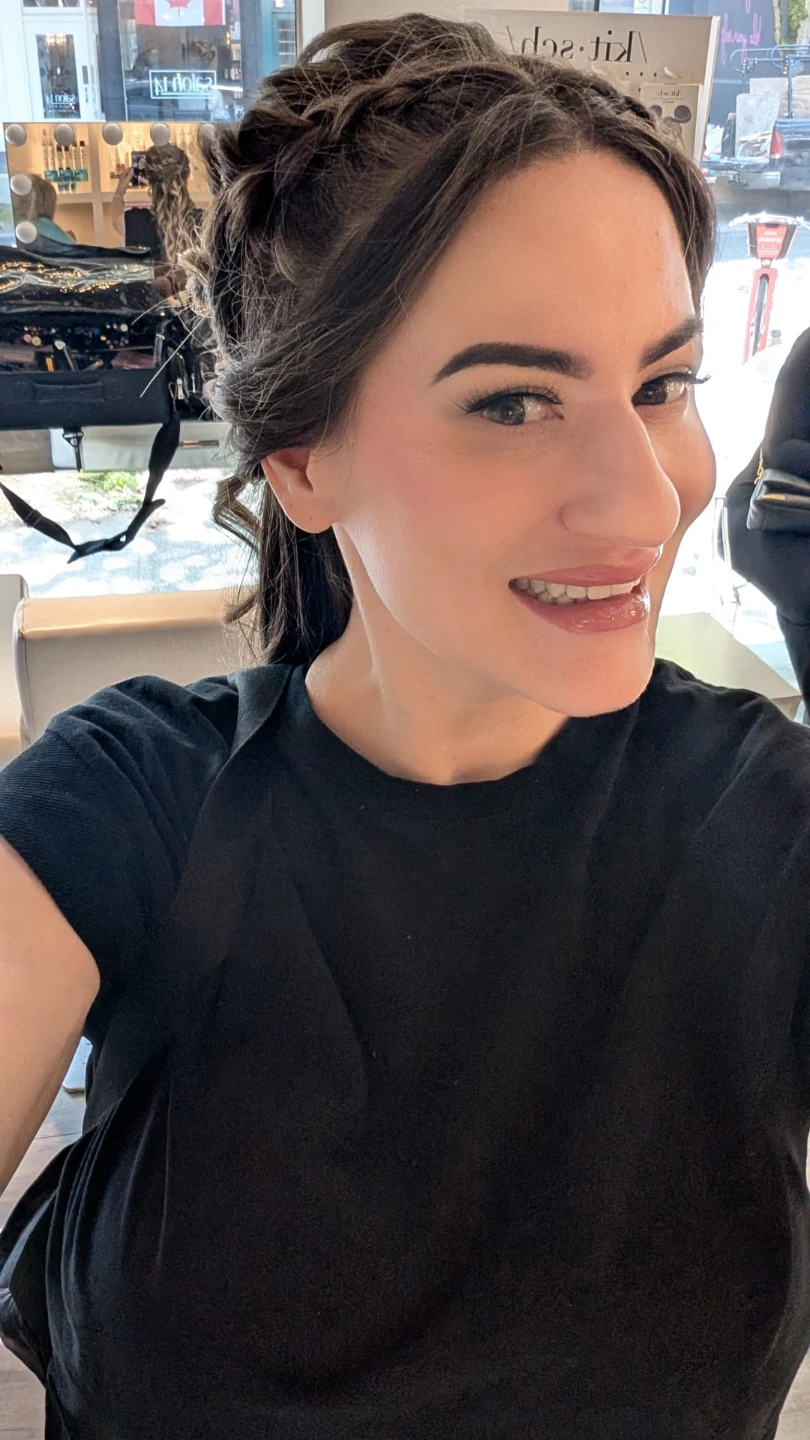 Chrissy profile