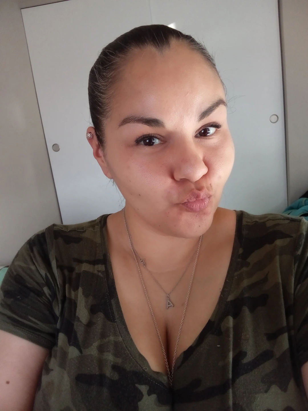 Alanda profile