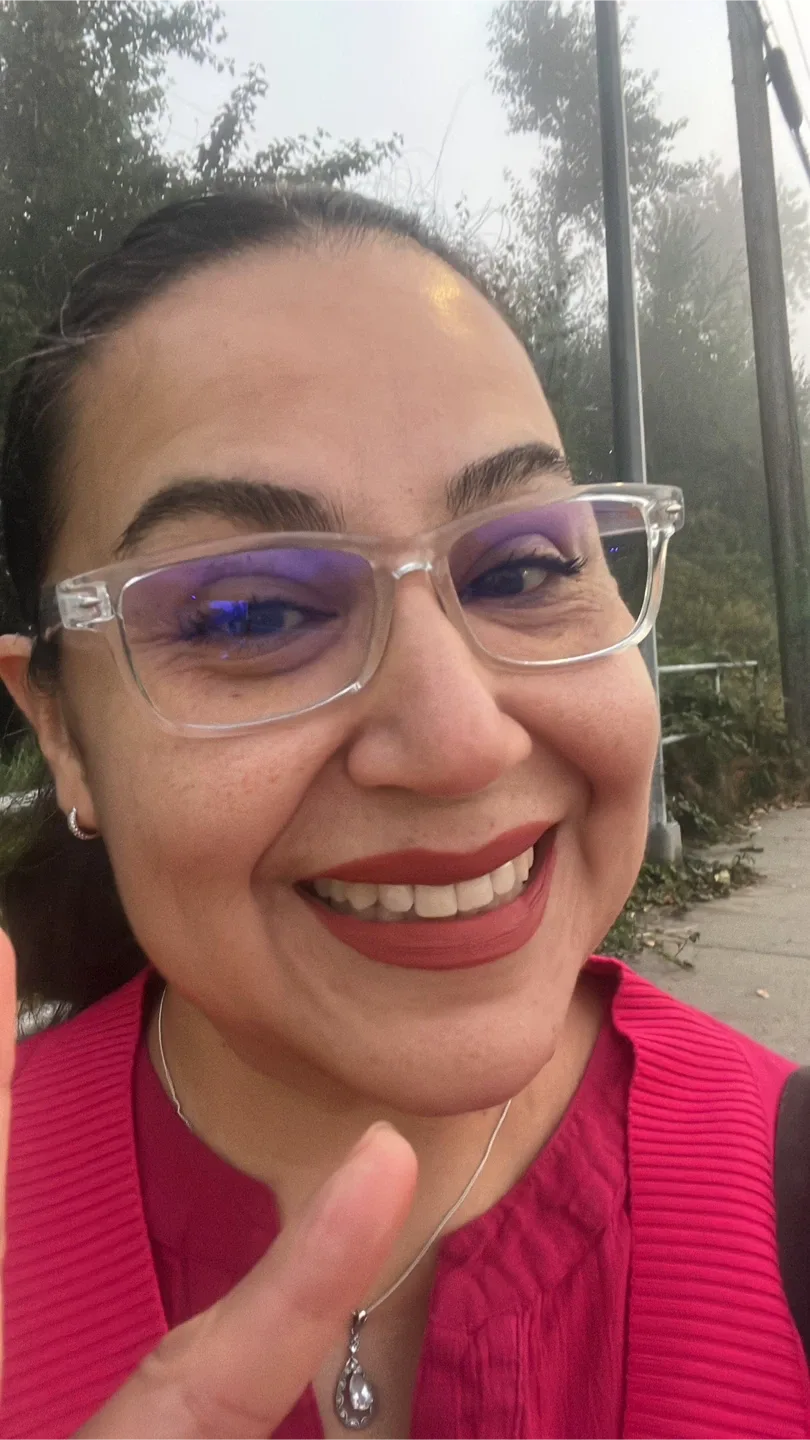 Luz Stampfer profile