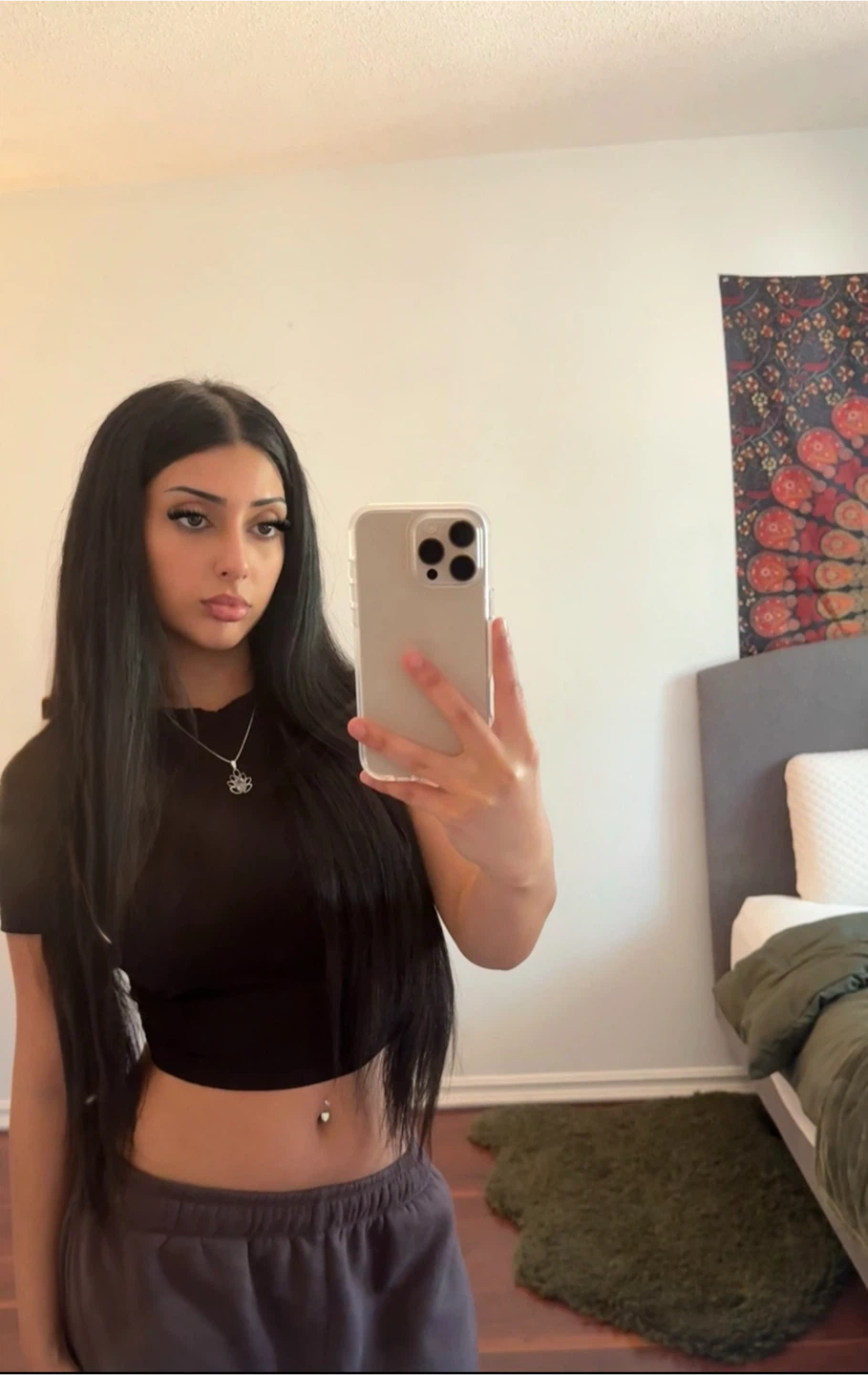 Georgina profile