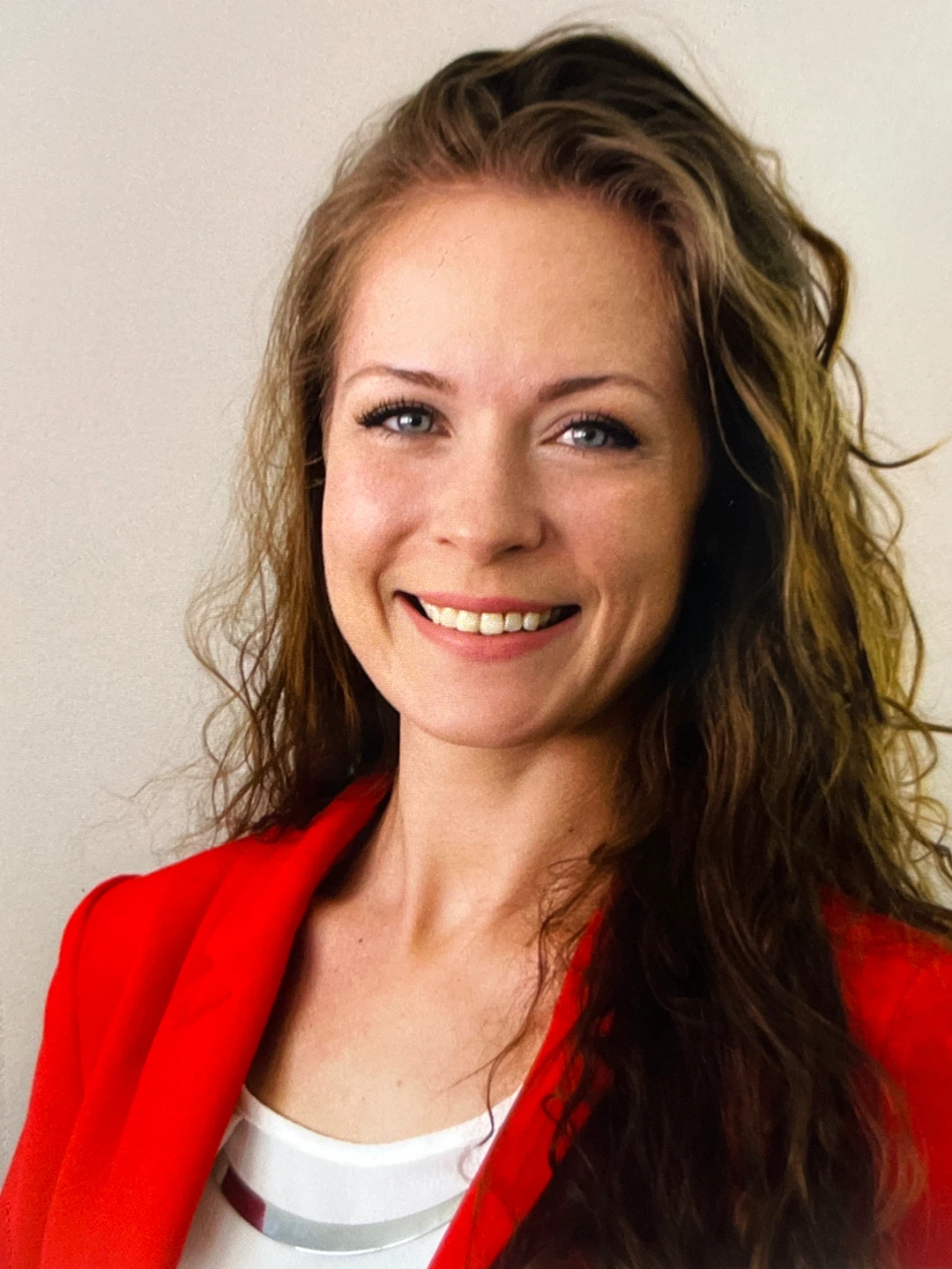 Nicole Berdzik profile