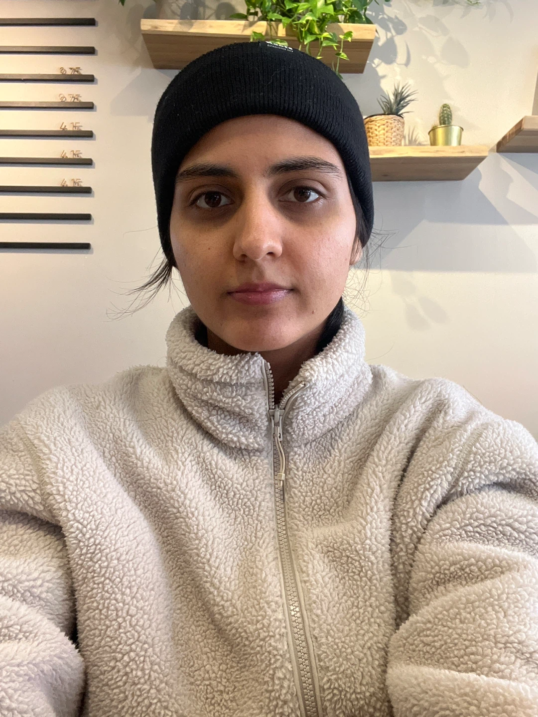 Farah Alemi profile