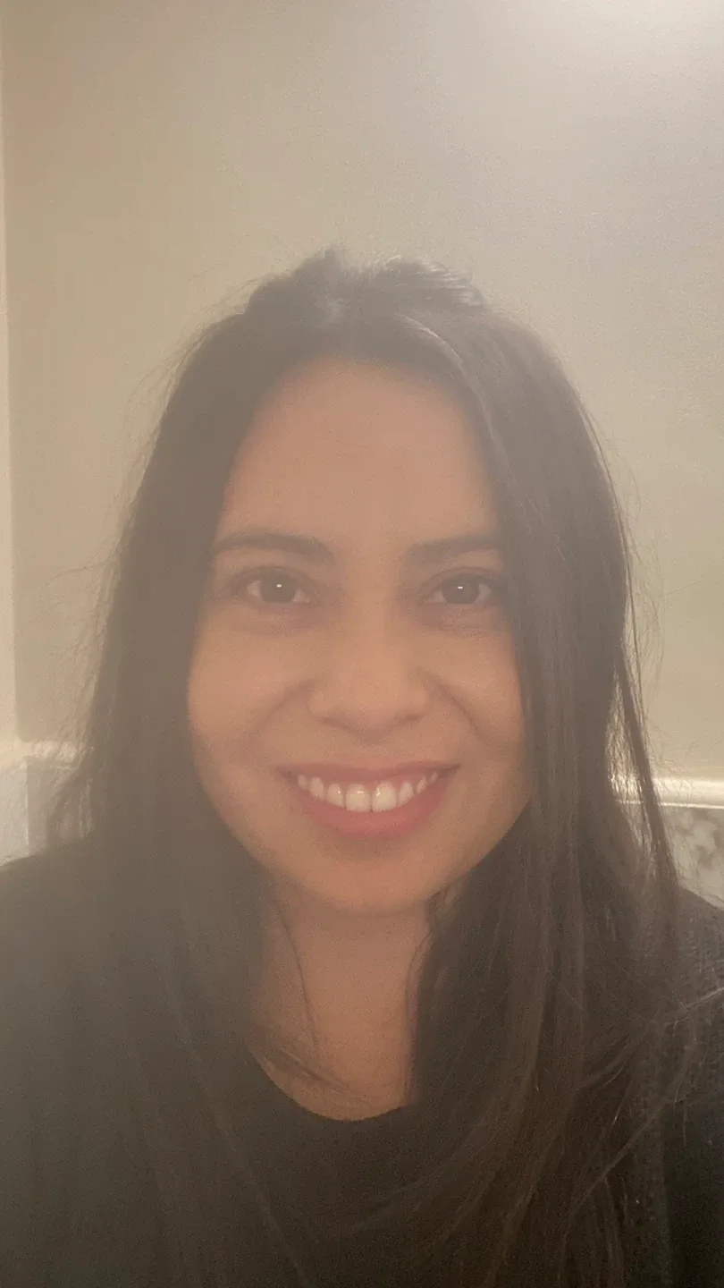 Belen Proano profile