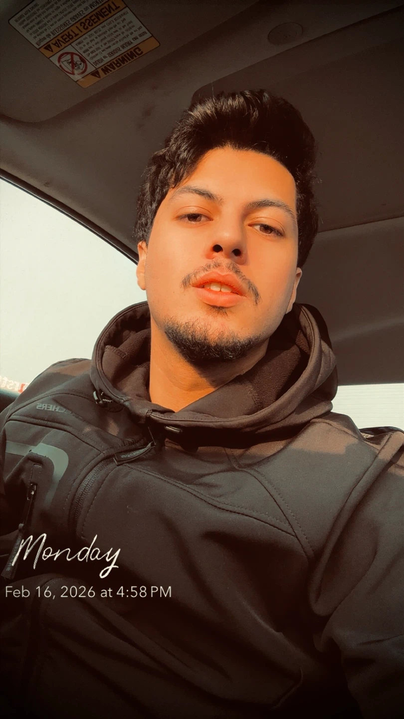 Adam R profile