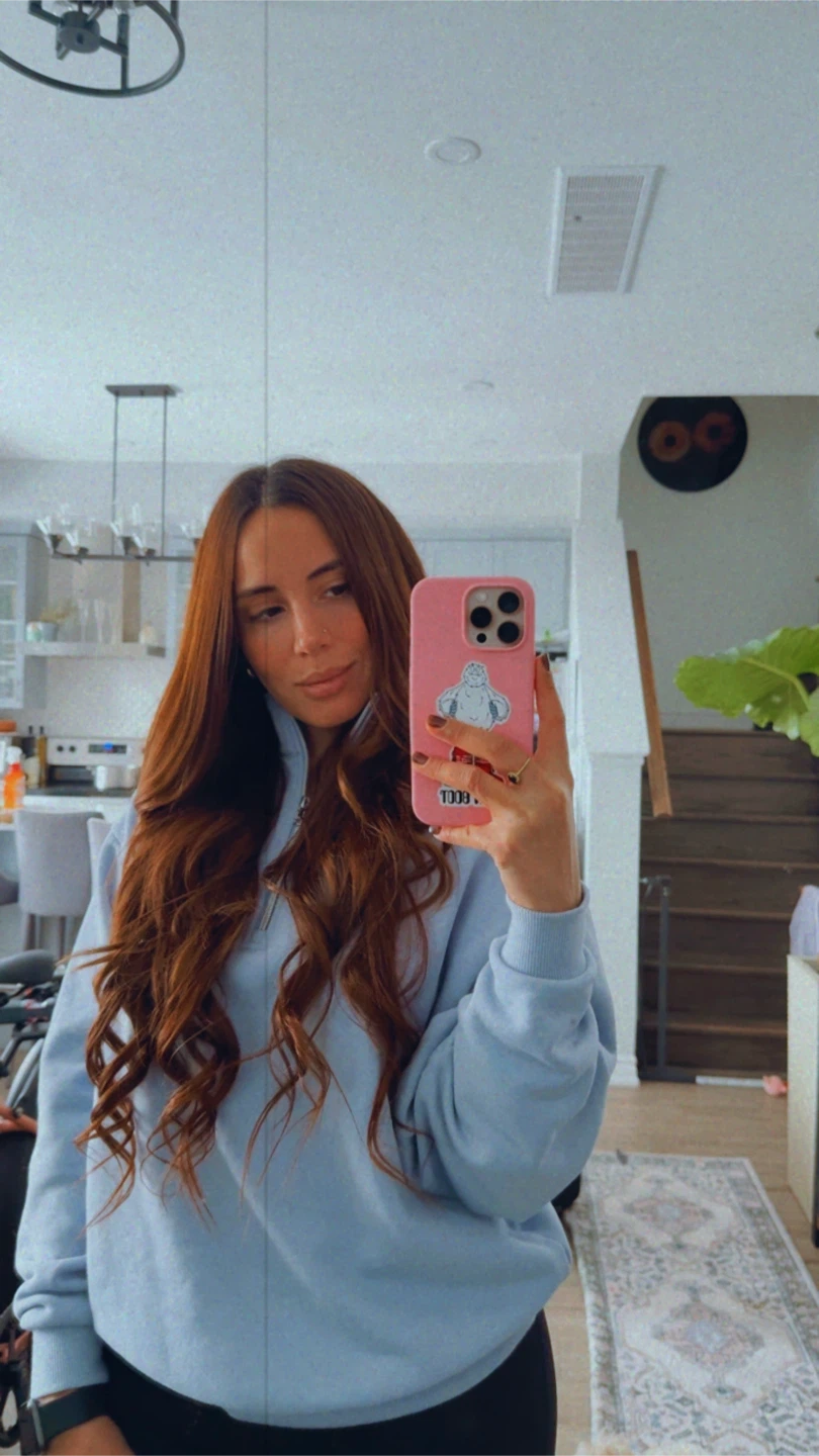 Daniela profile