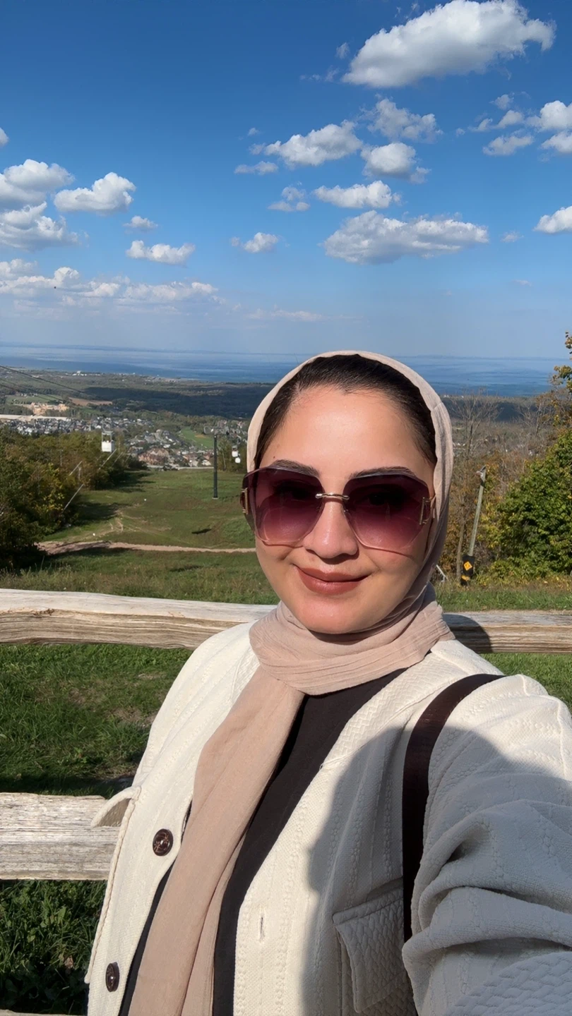 Kawsar kazemi profile