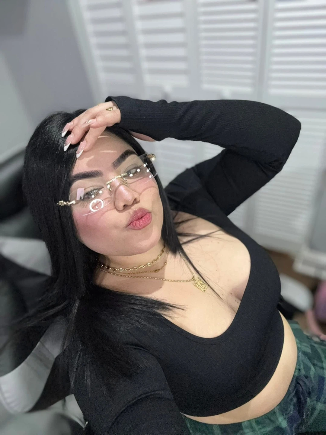 Alejandra profile