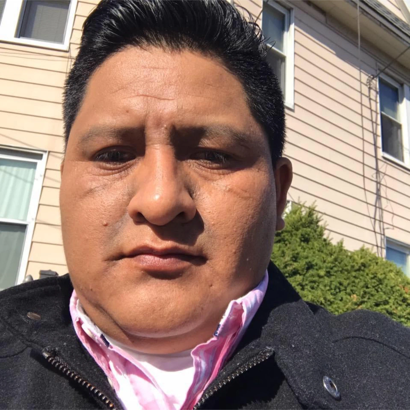 Armando profile