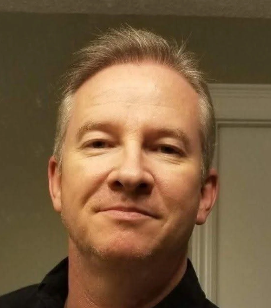 Daniel profile