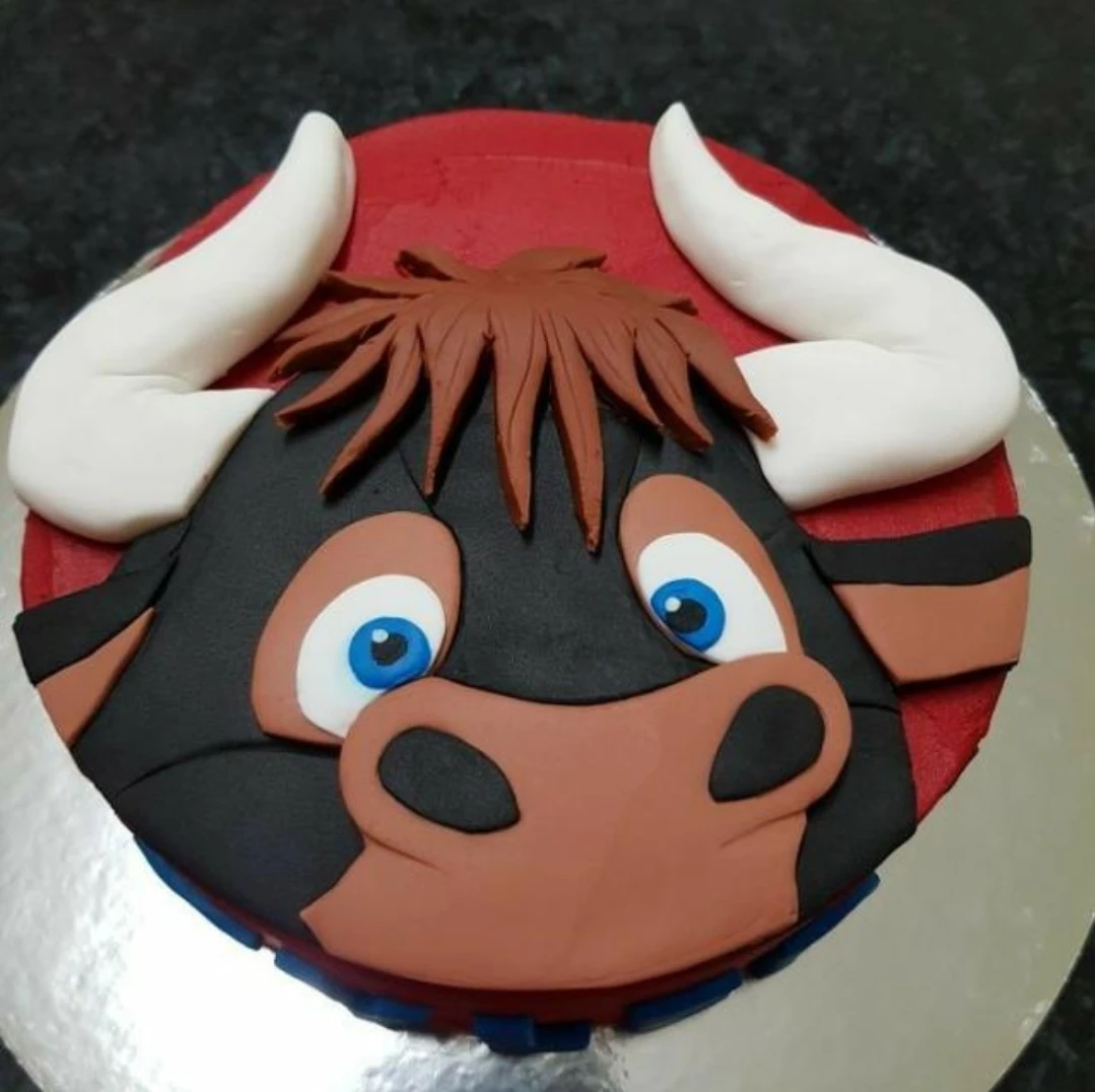 Bull profile