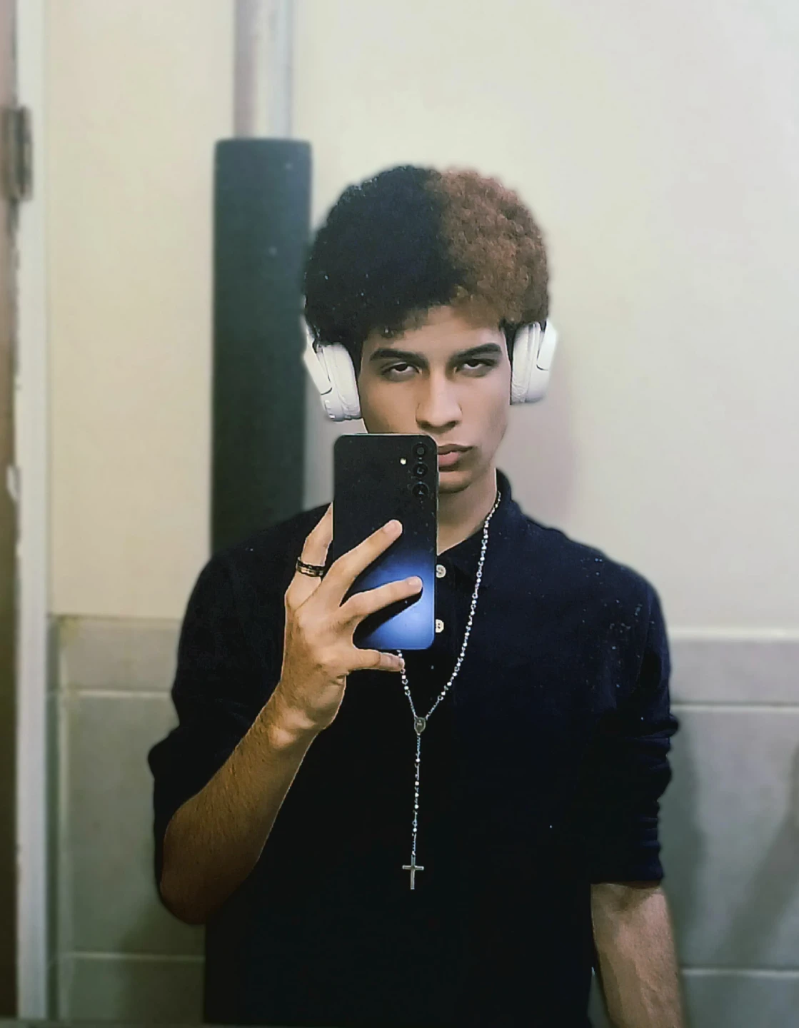 Ian profile