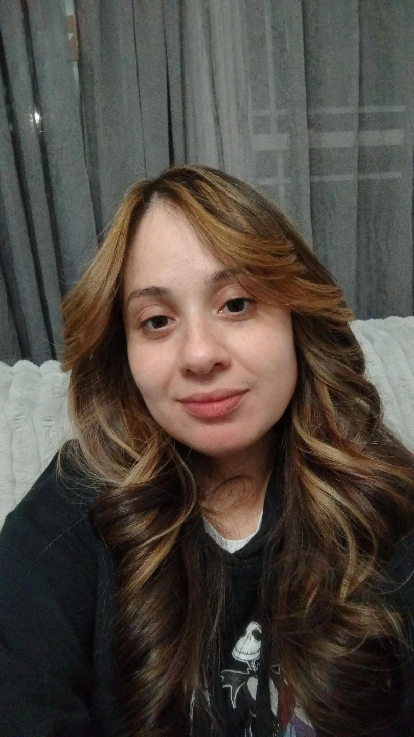 Mayra profile