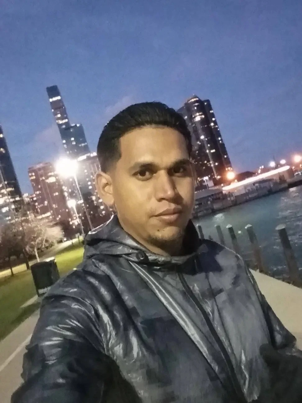 Carlos profile