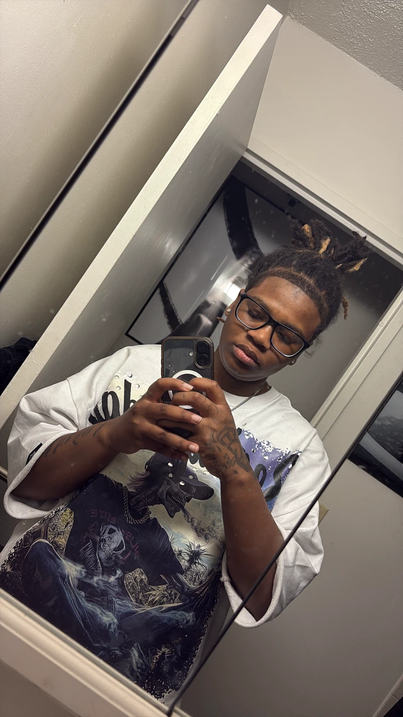 Nique Hndrxx profile
