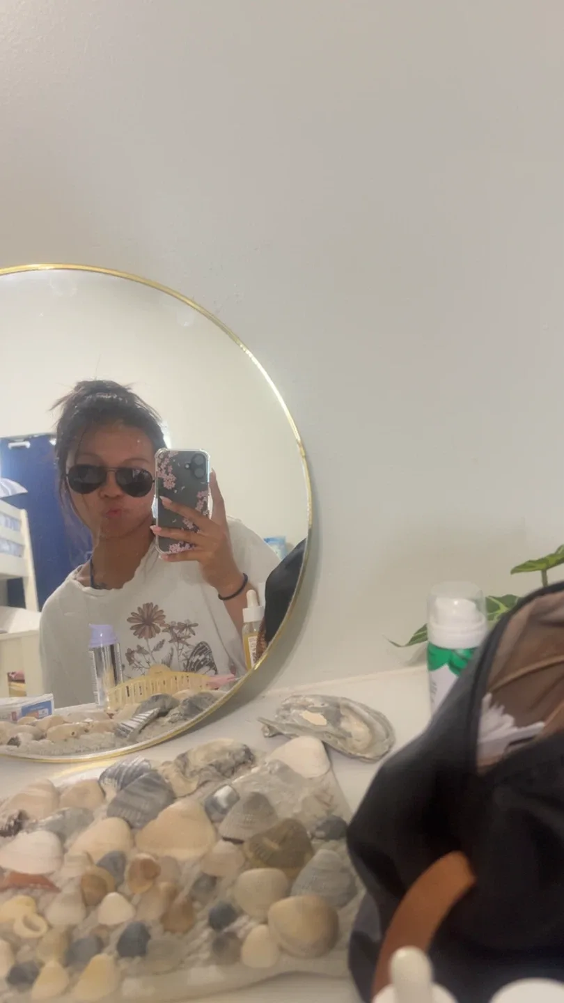 Marie Carunungan profile