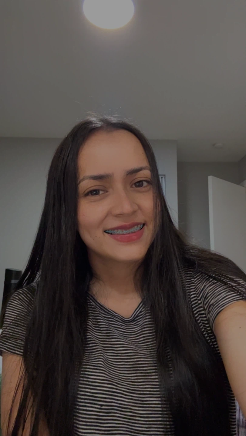 Leonela profile