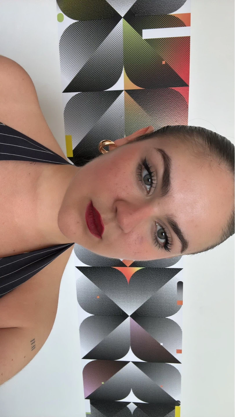 Manuella profile