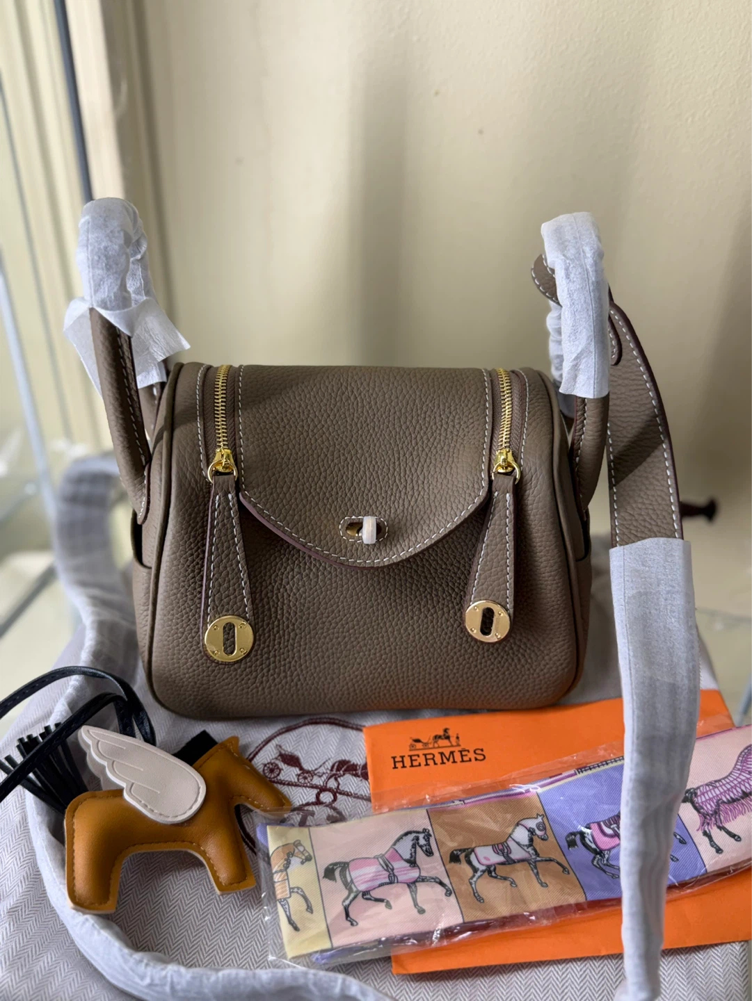 Vancity Bags nd more profile