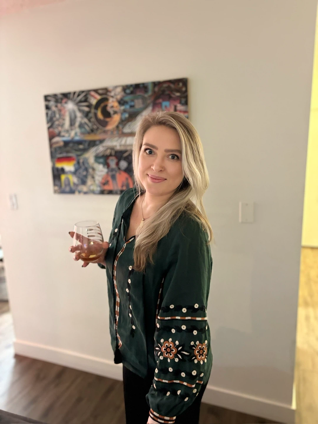 Mia profile
