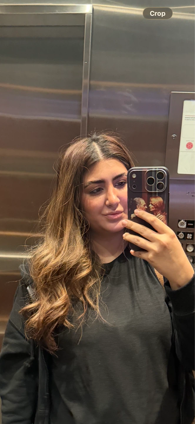 Mehrnaz profile