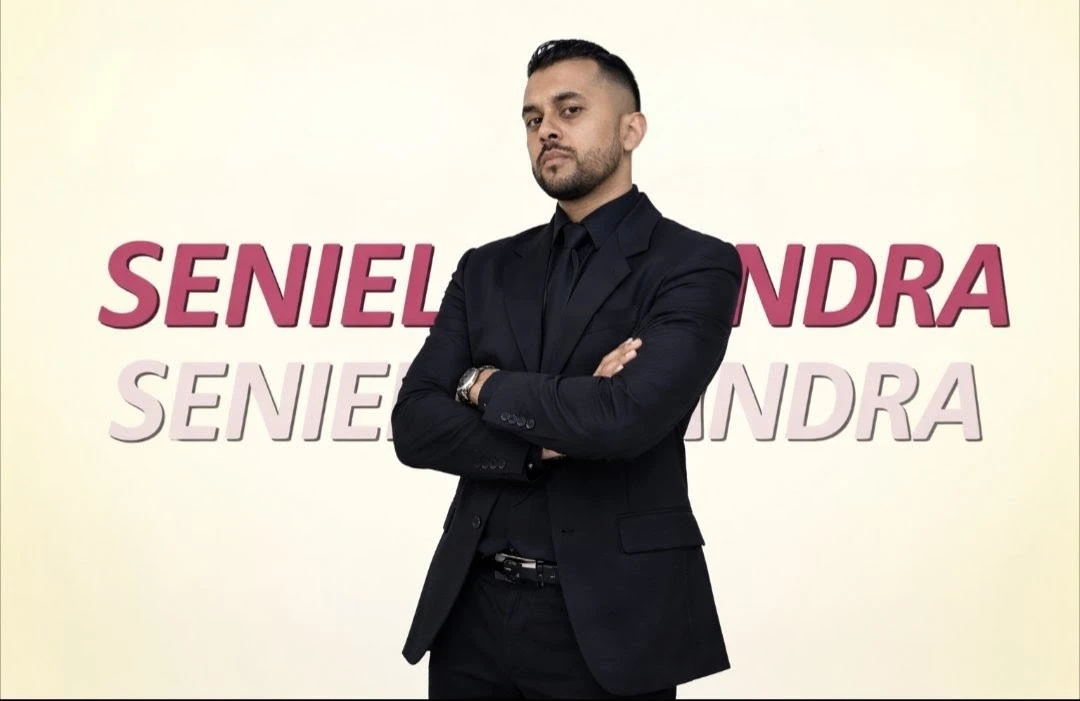Seniel profile