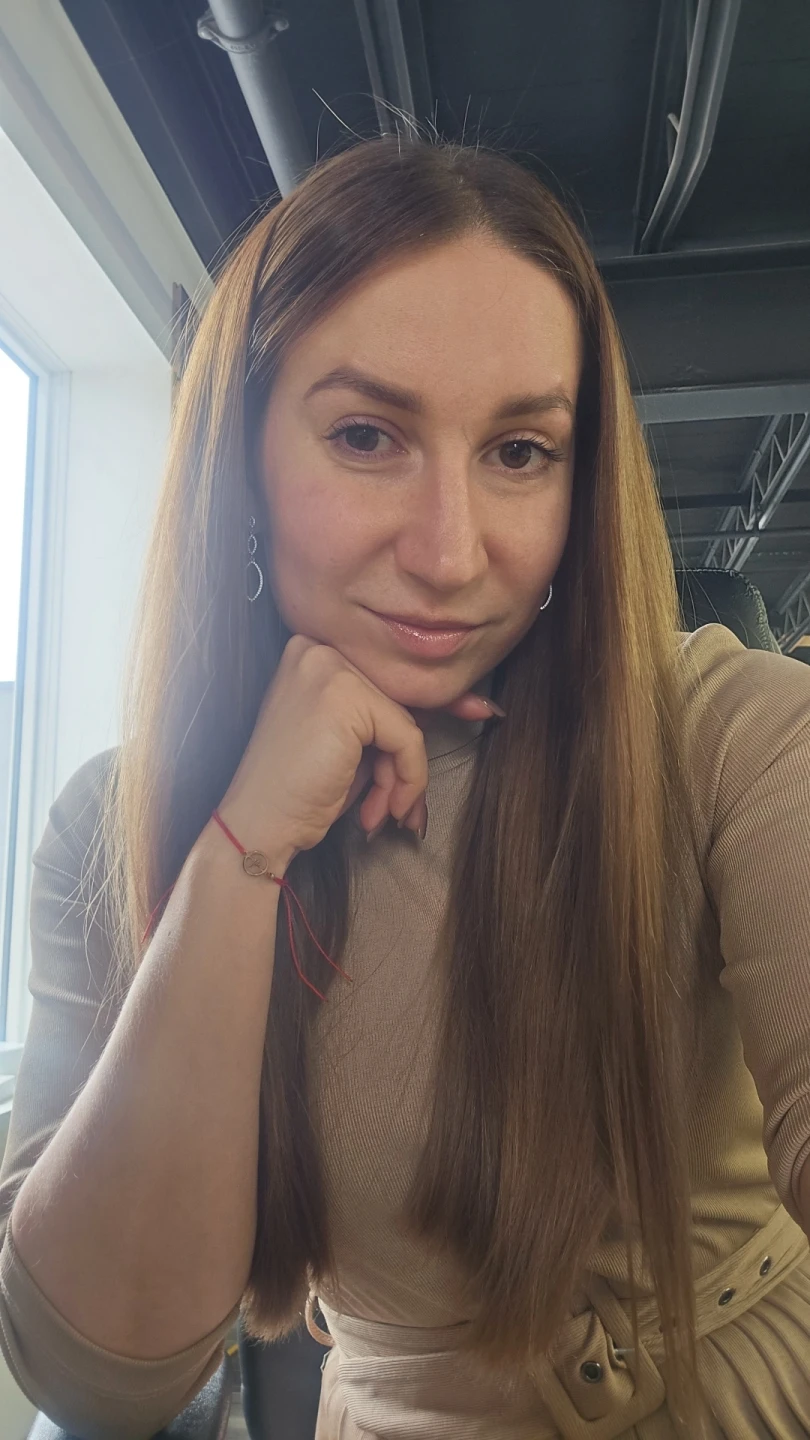 Alexandra profile