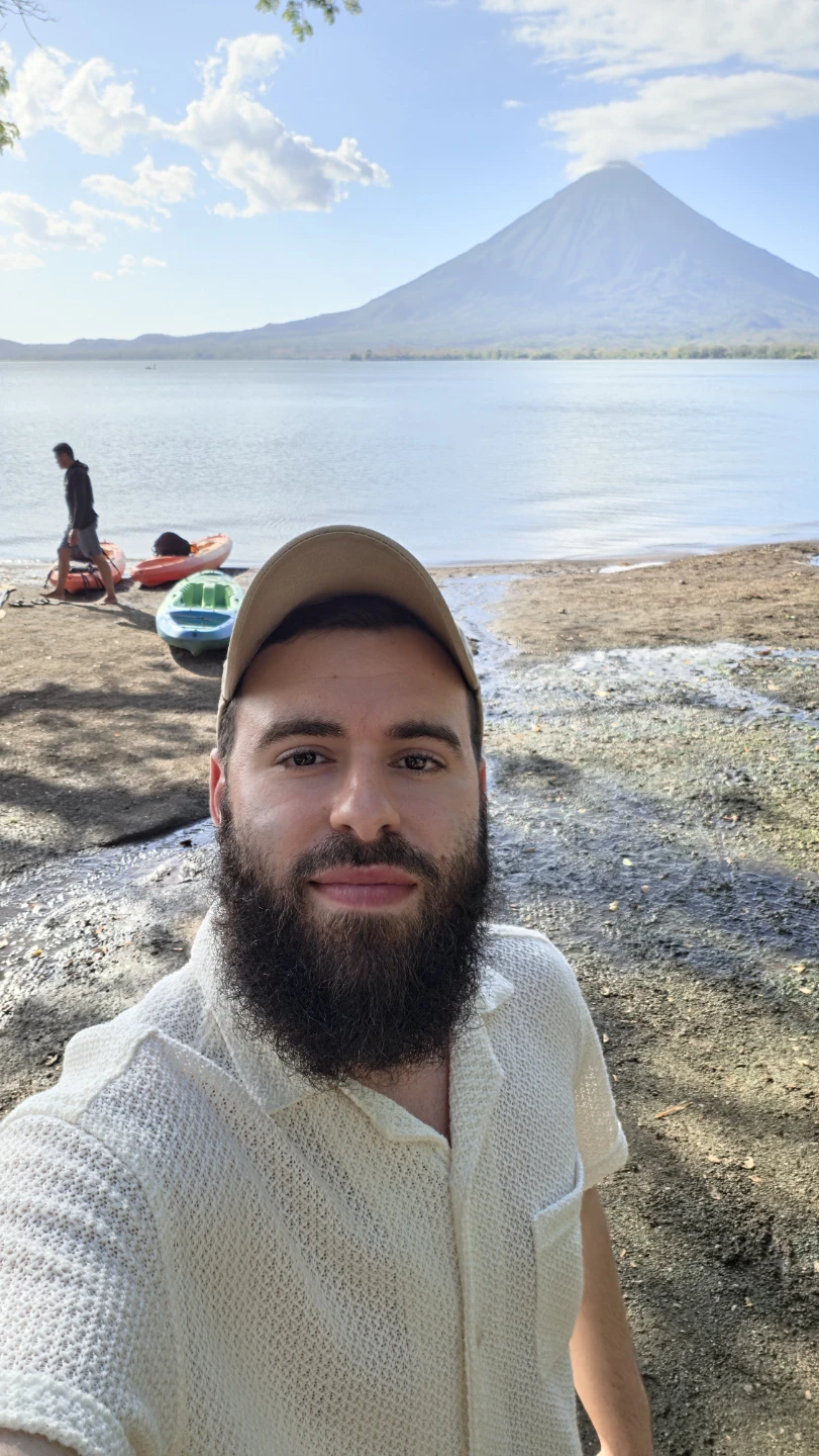 Aryeh L profile