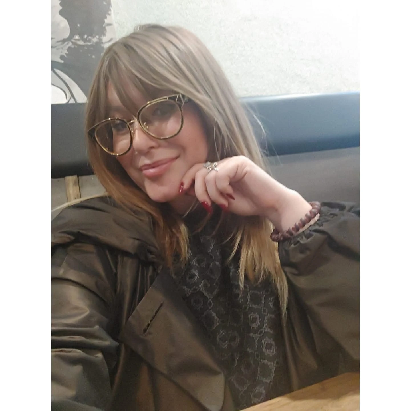 Adeza profile