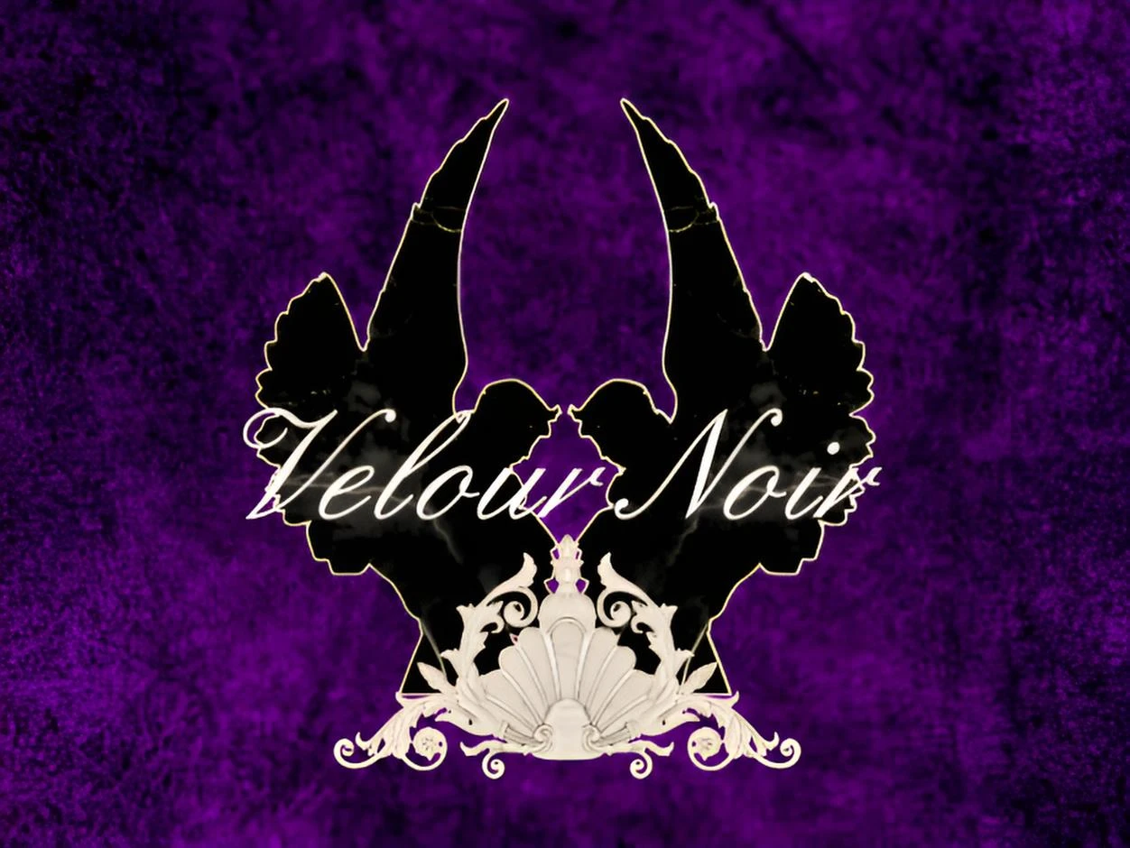 Velour Noir profile