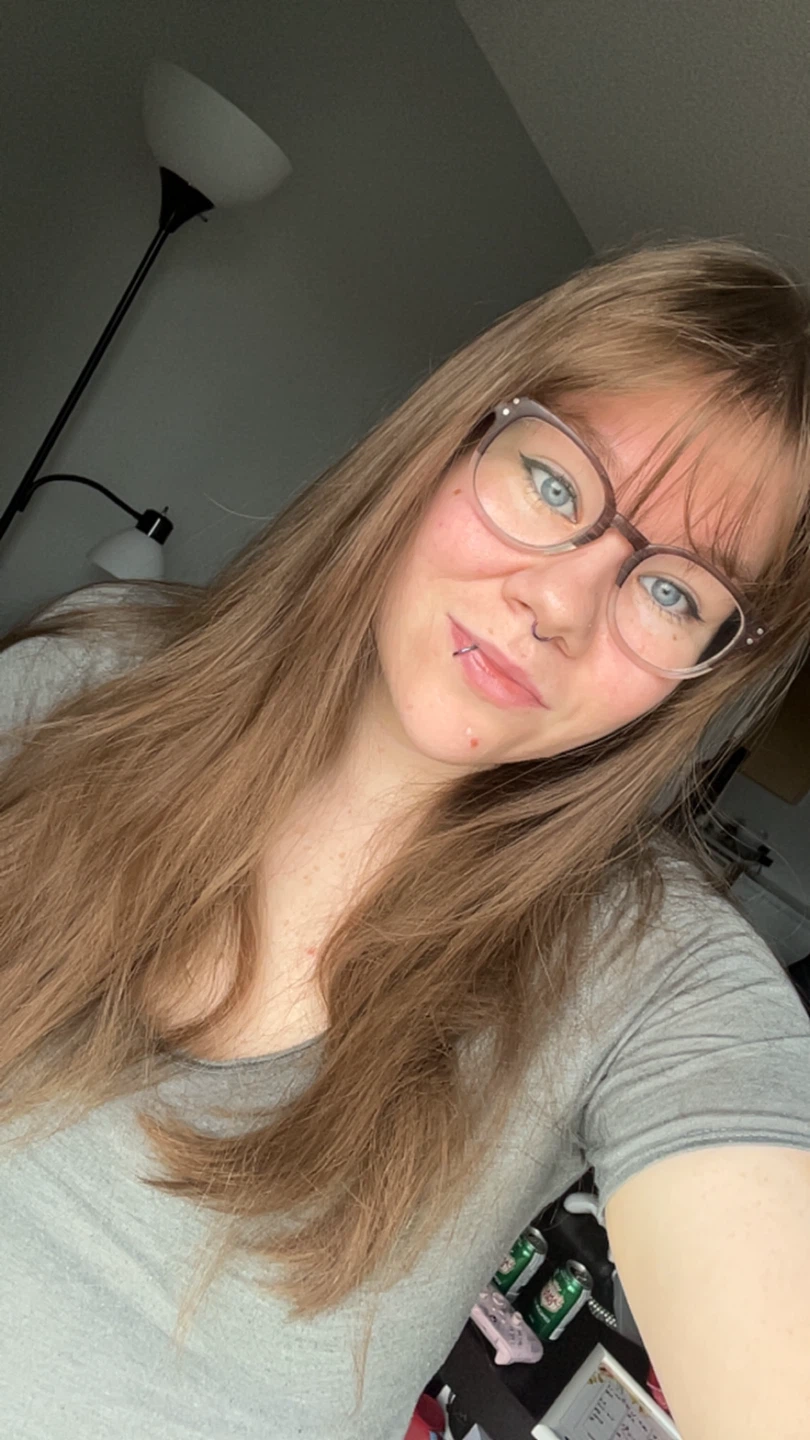 Courtney profile