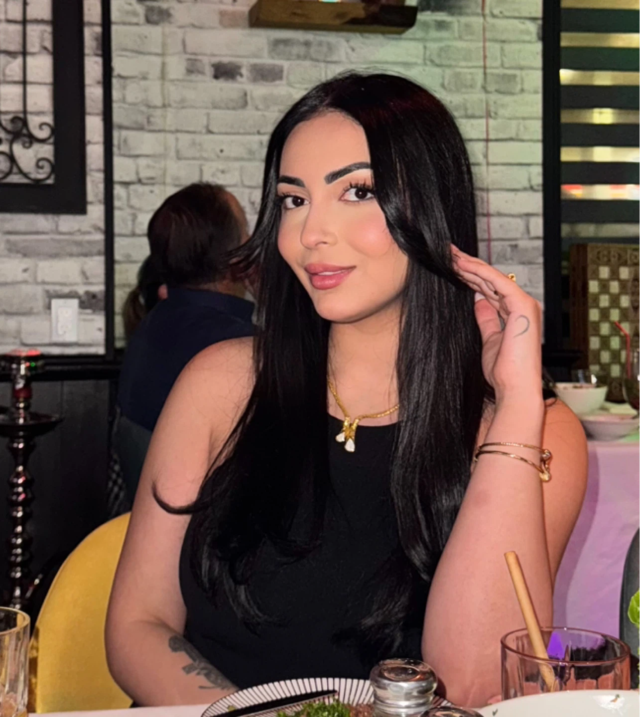 Josline Obid profile