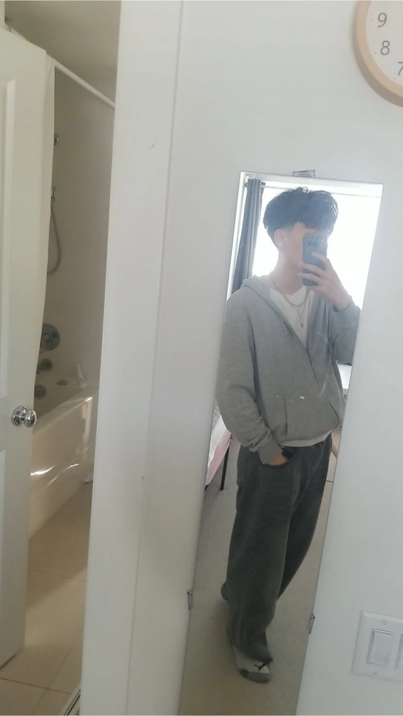 avi profile