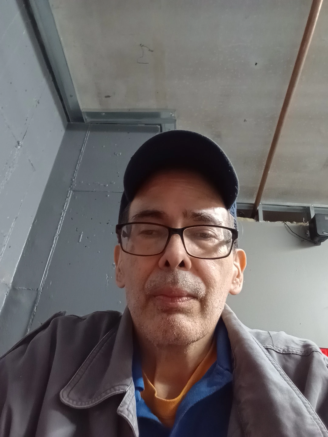 efrain Lopez profile