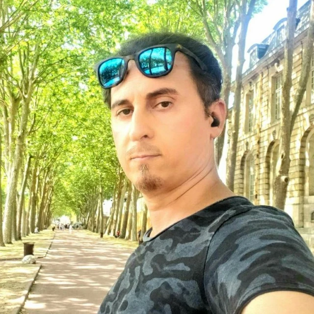 Arash profile