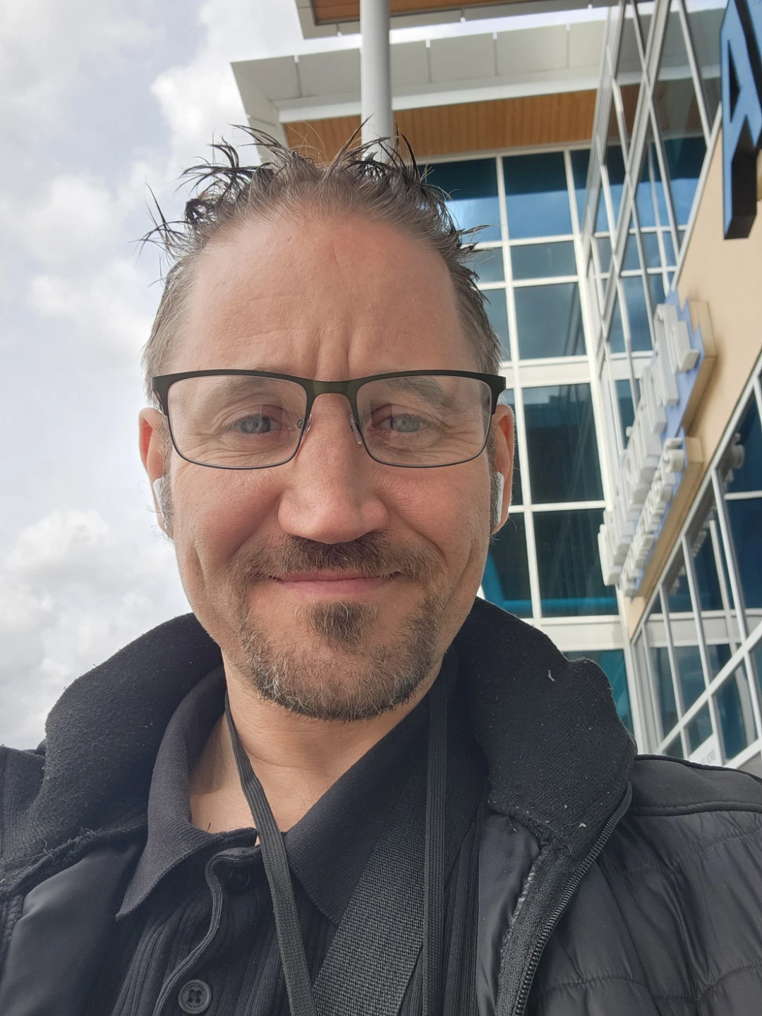 Patrick Burneau profile